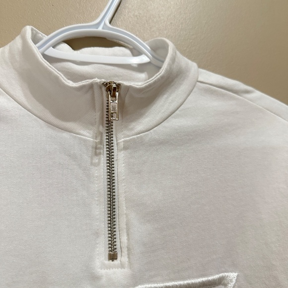 Guess White Cropped Quarter Zip Sweater Medium - Picture 3 of 6